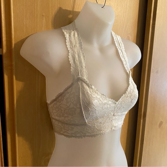 Free People • Lace Galloon Racerback Bralette in Cream - Picture 3 of 8